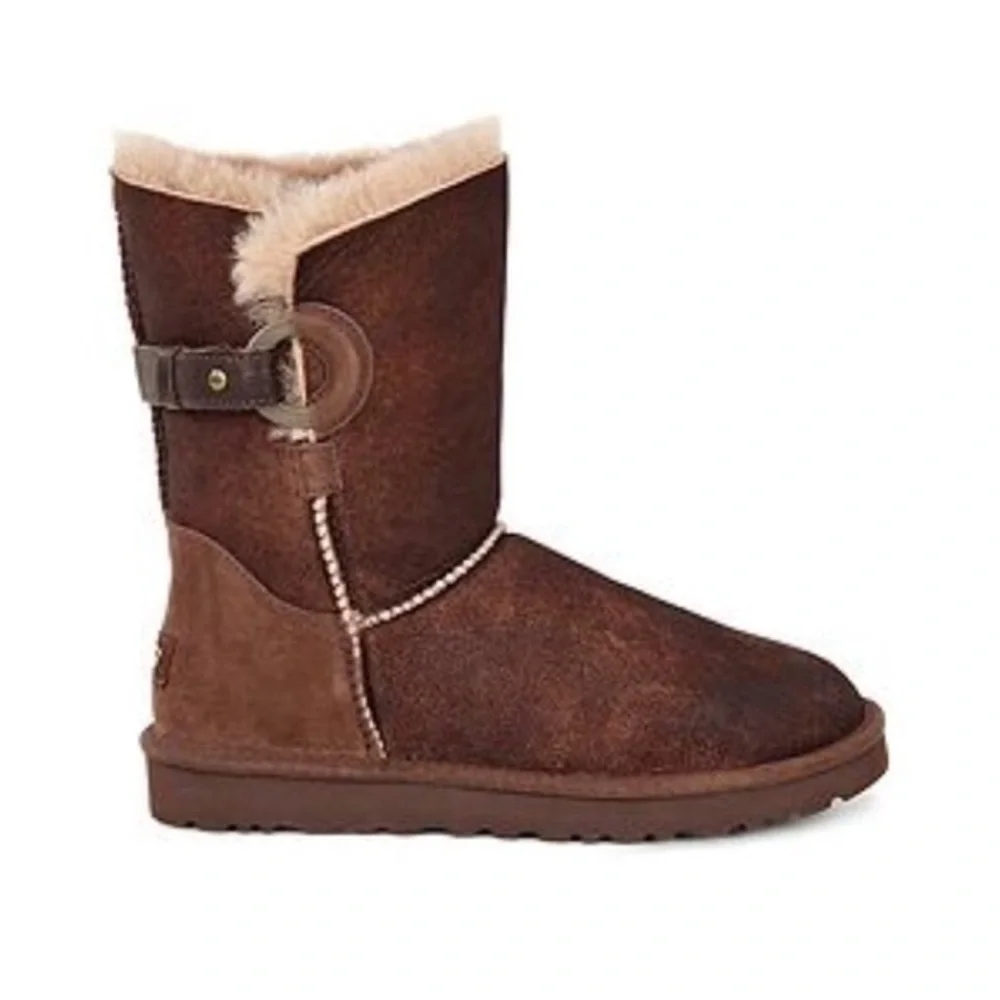 UGG nwt dark